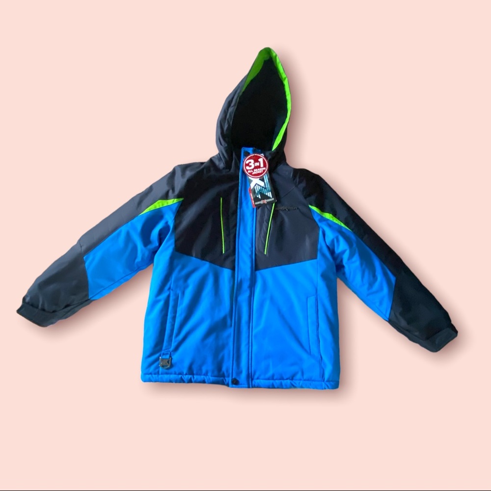Winter ski jacket made by zeroXposur, in the color skydiver!